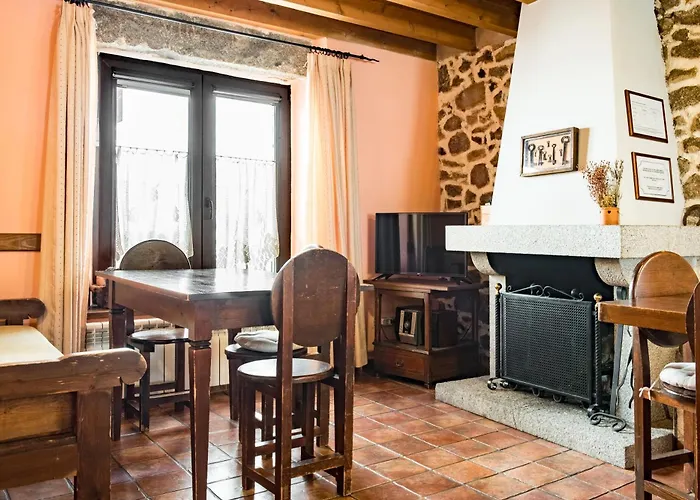 La Esperilla De Gredos 纳瓦雷东达德格雷多斯