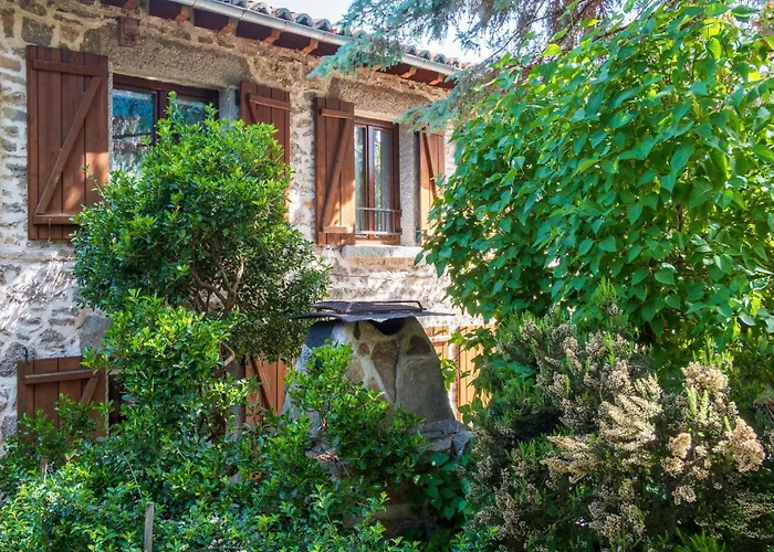 La Esperilla De Gredos 乡村民宿 纳瓦雷东达德格雷多斯