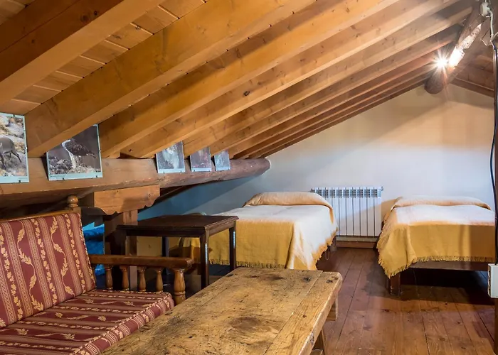 La Esperilla De Gredos 乡村民宿 纳瓦雷东达德格雷多斯